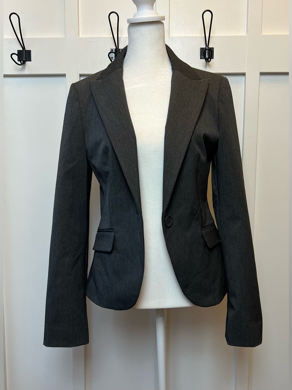 NWT Express Blazer Jacket Women Size 4 Gray Career Work Office Tailored Academia